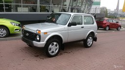LADA / 4x4 URBAN (УРБАН) / 690 / СНЕЖНАЯ КОРОЛЕВА