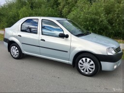 RENAULT / LOGAN / 632 / GRIS BOREAL