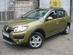 RENAULT / SANDERO / F90 / VERT ONYX
