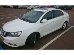 GEELY / EMGRAND EC7 / 080 - ATHENS WHITE