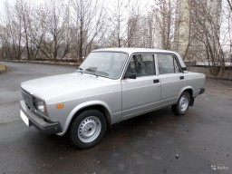 LADA / 2104/2107 / ИЖЕВСК / 1018, 611 - АЛМАЗНОЕ СЕРЕБРО (Kia spectra)