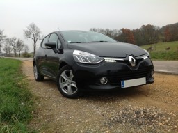 RENAULT / CLIO 4 / GNE / NOIR ETOILE
