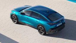 В Европе официально представлен новый фастбек Peugeot 408 2023: характеристики, оснащение и фото мод