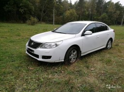 RENAULT / LATITUDE / QXB / BLANC (СОЛИД)