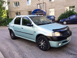 RENAULT / LOGAN / F98 / VERT OPALINE