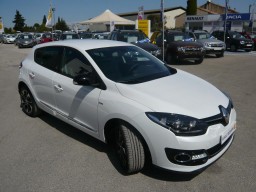 RENAULT / MEGANE 3 / QNC / Blanc Metallic