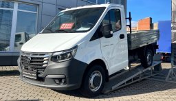 ГАЗ начал выпускать новый маленький грузовик — цена уже известна
