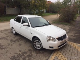 LADA / PRIORA (2170/2171/2172) / 240 / БЕЛОЕ ОБЛАКО