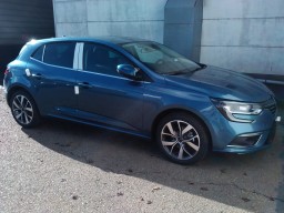RENAULT / MEGANE 4 / RQE - BLEU BERLIN, GLETSCHER-BLAU