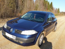 RENAULT / MEGANE 2 / F43 / BLEU ENCRE