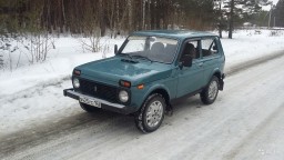 LADA / NIVA 4x4 (НИВА) / 404 / ПЕТЕРГОФ (СОЛИД)