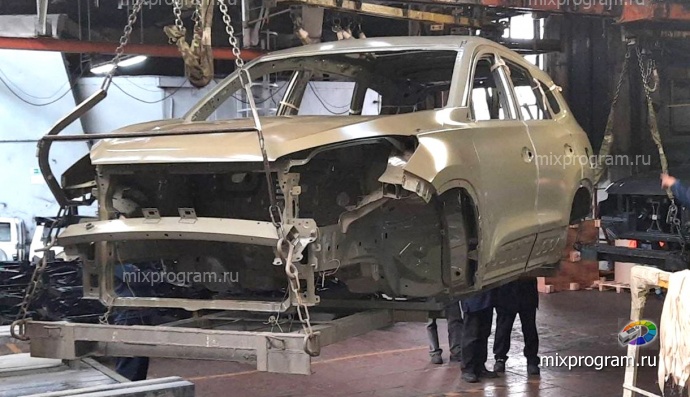 На конвейере УАЗа заметили китайский кроссовер
