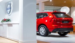 Volvo прекратила поставки машин в Россию
