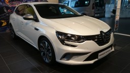 RENAULT / MEGANE 4 / QNC / BLANC, BLANC NACRE, PERLMUTT-WEISS