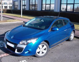 RENAULT / MEGANE 3 / RNA / Bleu Extreme