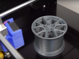 В РОССИИ НАЧНУТ ПЕЧАТЬ КОЛЕСНЫХ ДИСКОВ НА 3D-ПРИНТЕРАХ